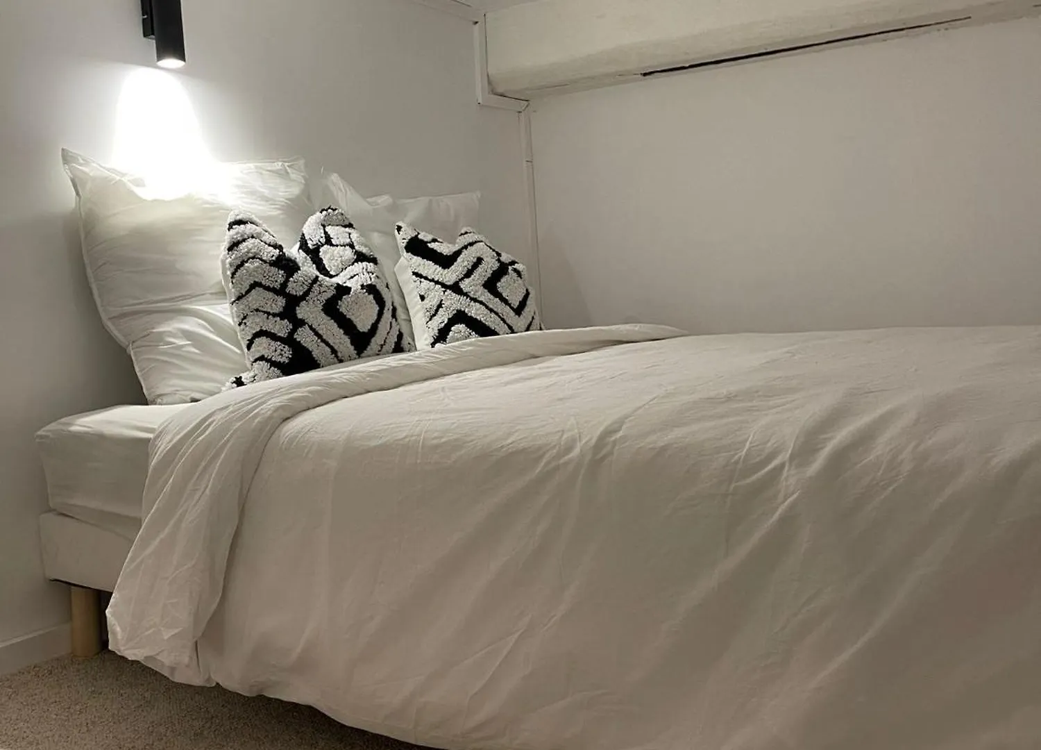 Apartment Suite Detroit Lyon France